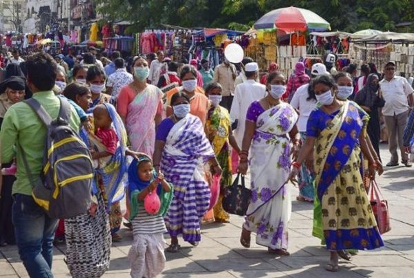 মুখোশ পরব, কি পরব না